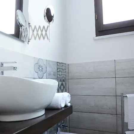 Al Borgo Bed & Breakfast